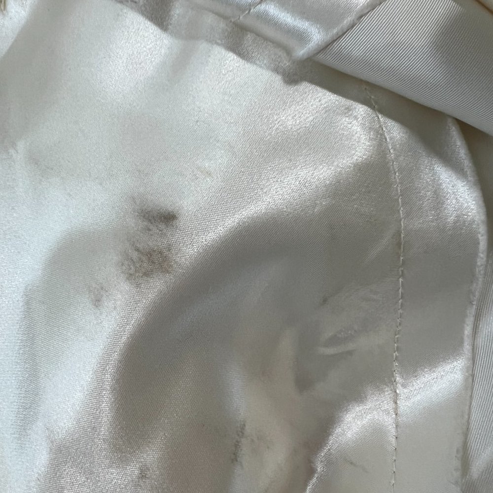 Vintage📌 Strapless Unique Tailored Wedding Gown with Long Train - Picture 16 of 16